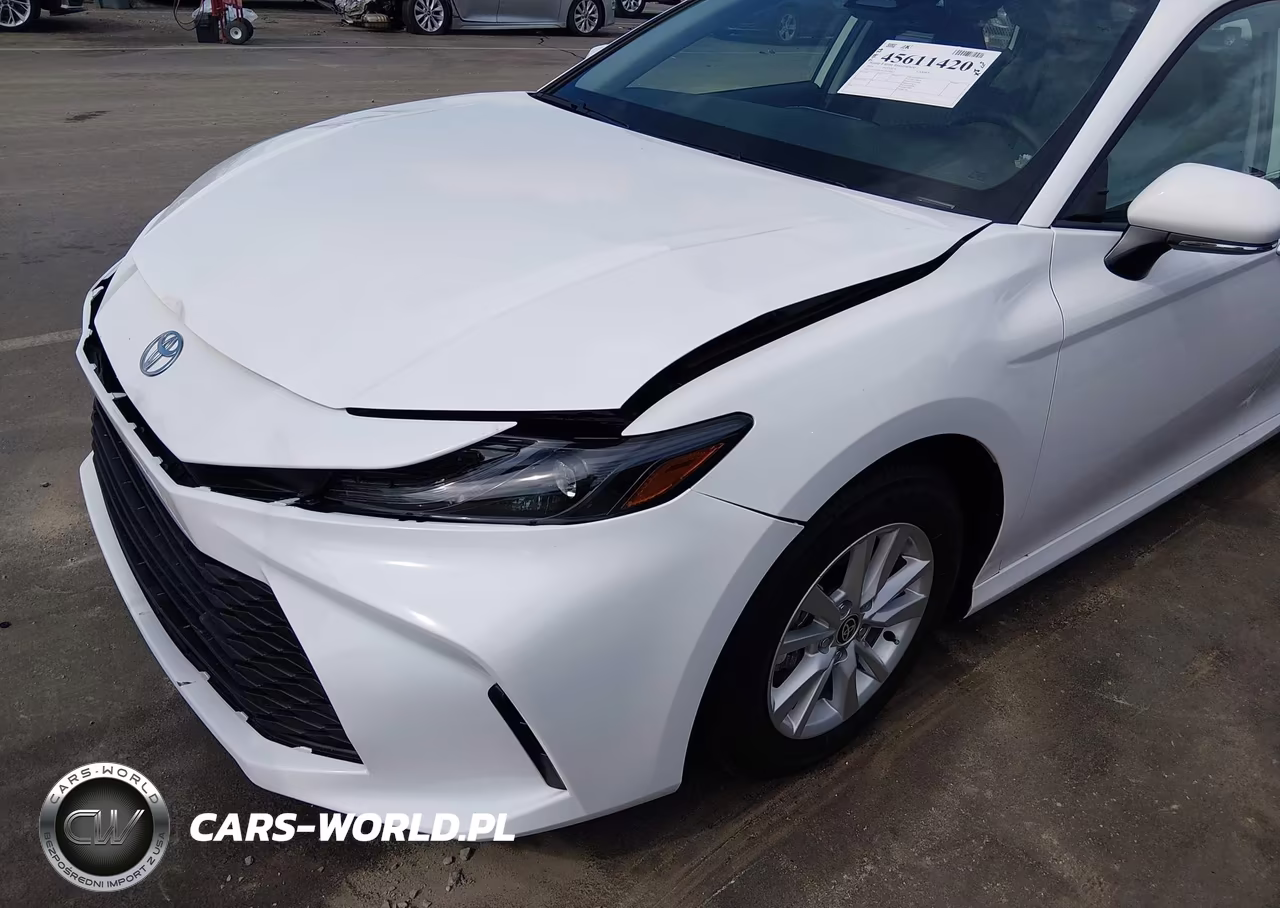 2026 Toyota Camry Le VIN:4T1DAACK1TU756835 - 20