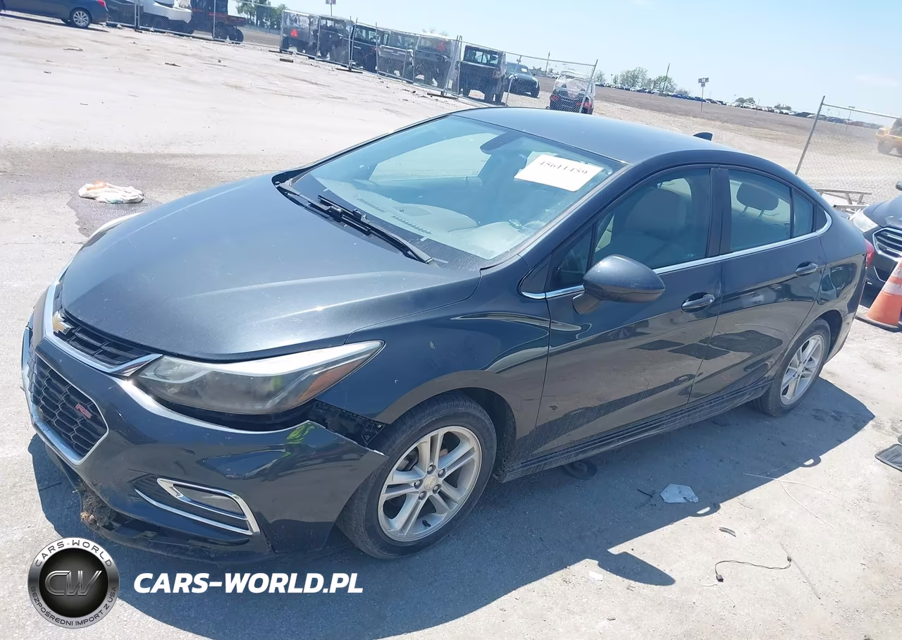 2018 Chevrolet Cruze Lt Auto VIN:1G1BE5SMXJ7138816 - 2