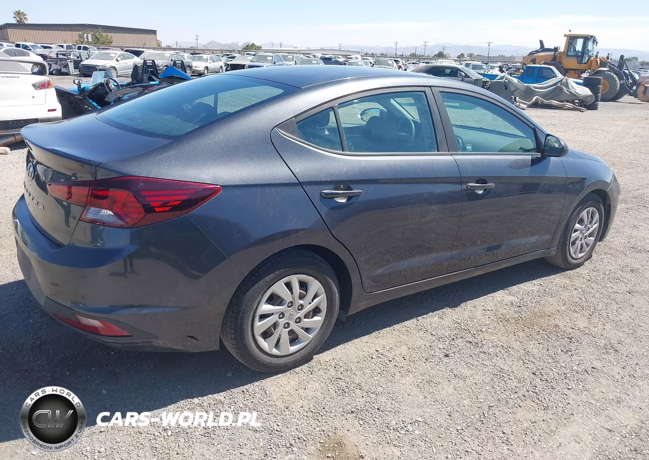 2020 Hyundai Elantra Se VIN:5NPD74LF3LH613337 - 4