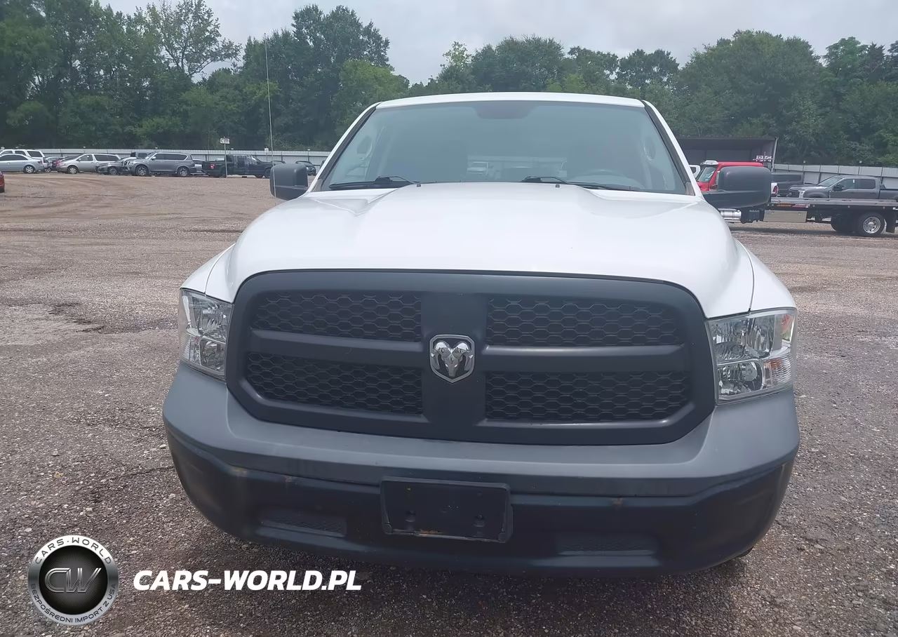 2018 Ram 1500 VIN:1C6RR6FG2JS303606 - 15