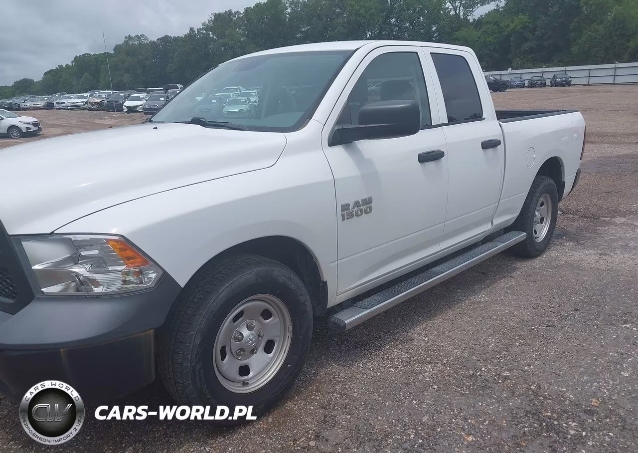 2018 Ram 1500 VIN:1C6RR6FG2JS303606 - 2