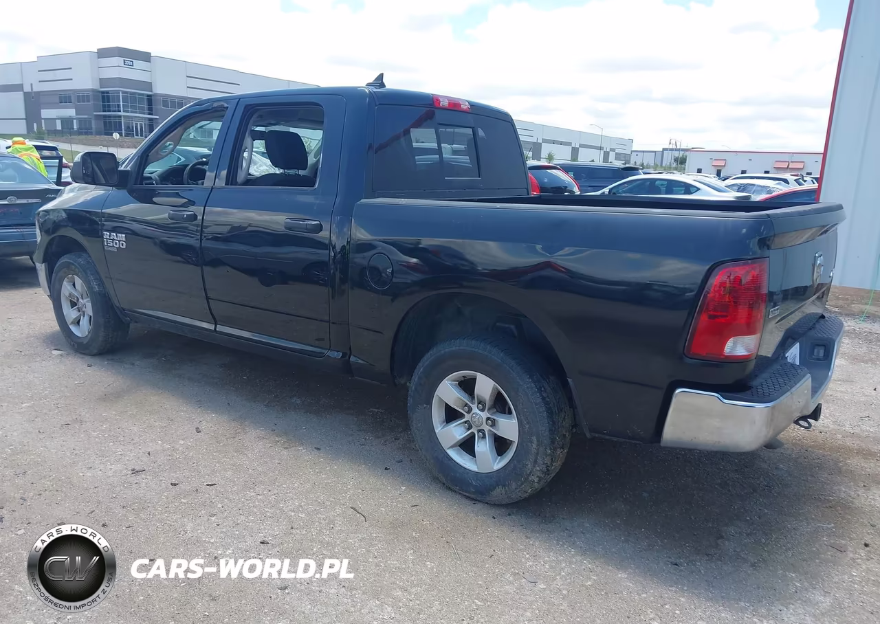 2023 Ram 1500 Classic VIN:1C6RR7LG2PS519121 - 3