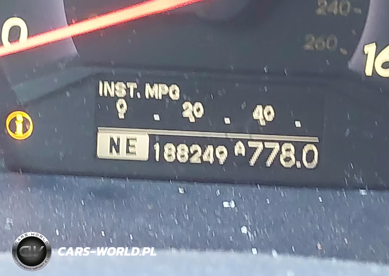 2010 Honda Odyssey Touring VIN:5FNRL3H91AB065123 - 15