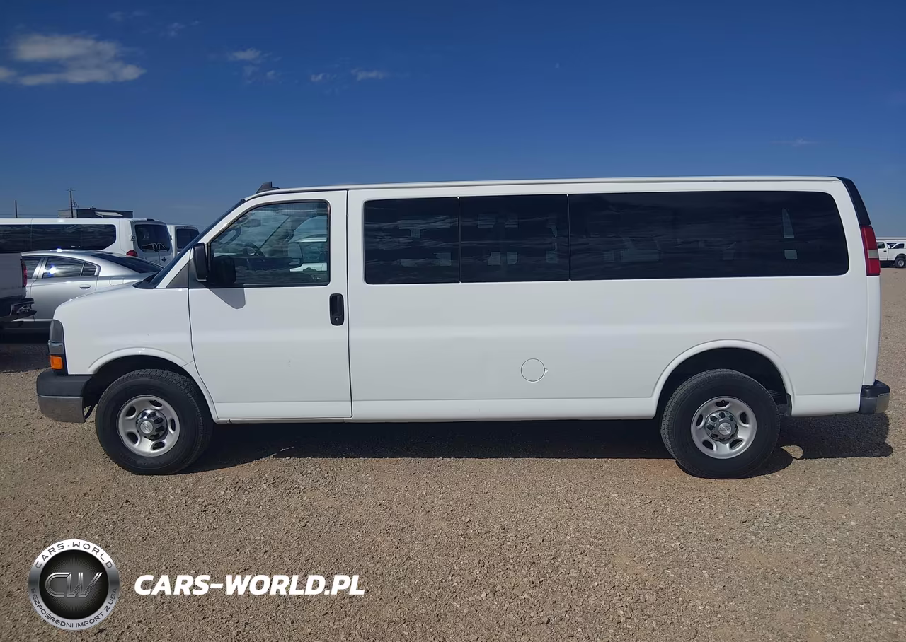 2016 Chevrolet Express 3500 Lt VIN:1GAZGPFG8G1292655 - 14