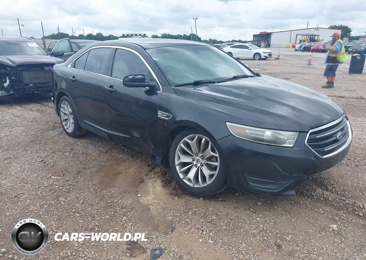 2015 Ford Taurus Limited – zdjęcie 1 z 16
