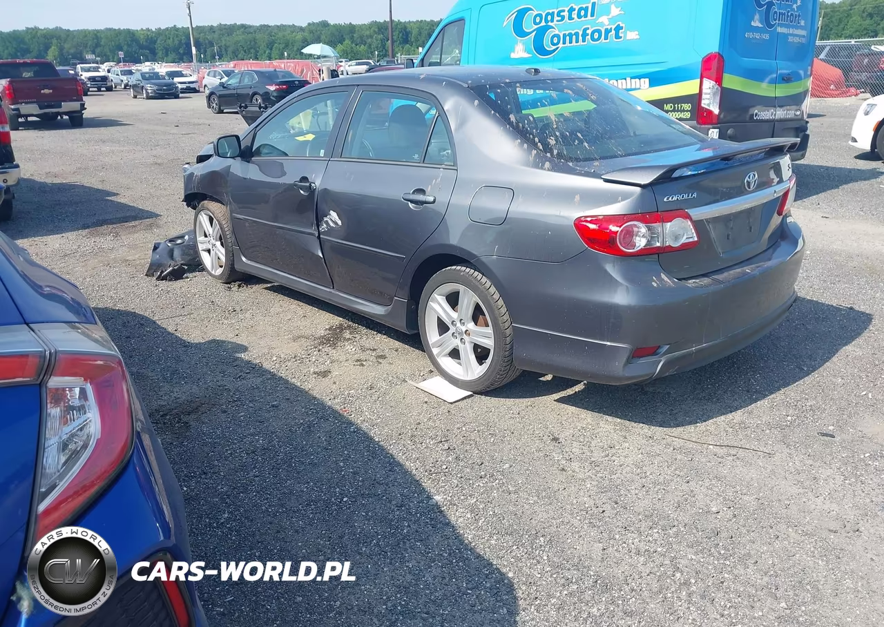 2013 Toyota Corolla S VIN:2T1BU4EE7DC948268 - 3