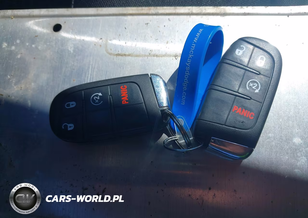 2019 Jeep Renegade Latitude 4X4 VIN:ZACNJBBB5KPK74169 - 11