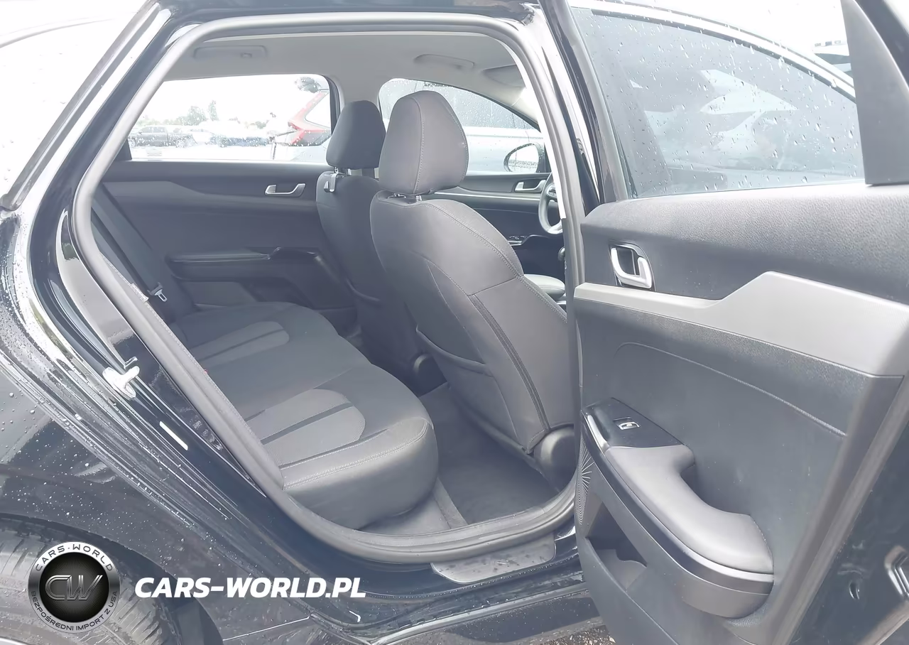 2021 Kia K5 Lx VIN:5XXG24J29MG074568 - 8