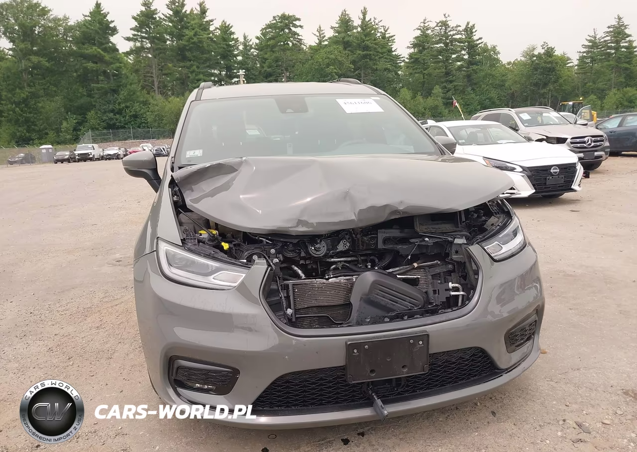 2023 Chrysler Pacifica Touring L VIN:2C4RC1BG6PR508973 - 6