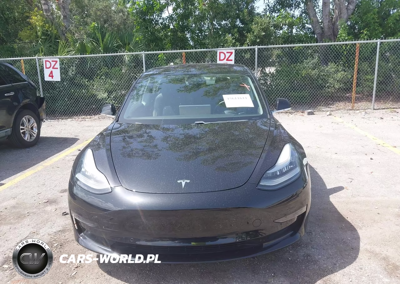 2018 Tesla Model 3 Long Range-Mid Range VIN:5YJ3E1EA0JF089108 - 12