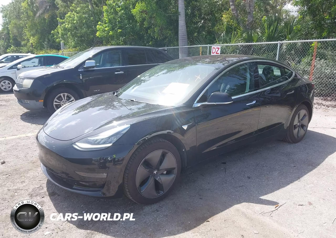 2018 Tesla Model 3 Long Range-Mid Range VIN:5YJ3E1EA0JF089108 - 2