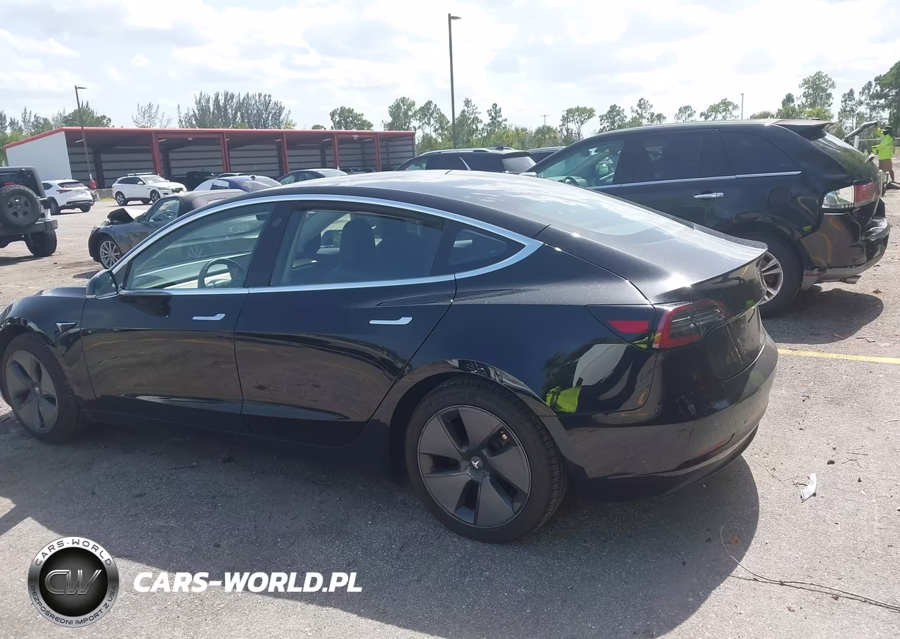 2018 Tesla Model 3 Long Range-Mid Range VIN:5YJ3E1EA0JF089108 - 3