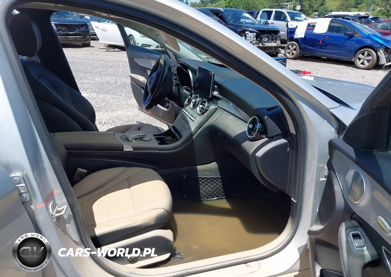 2016 Mercedes-Benz C 300 4Matic VIN:55SWF4KB6GU096872 - 5