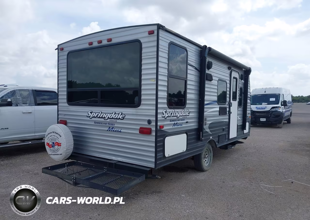 2017 Keystone Other VIN:4YDT17516HW153587 - 4