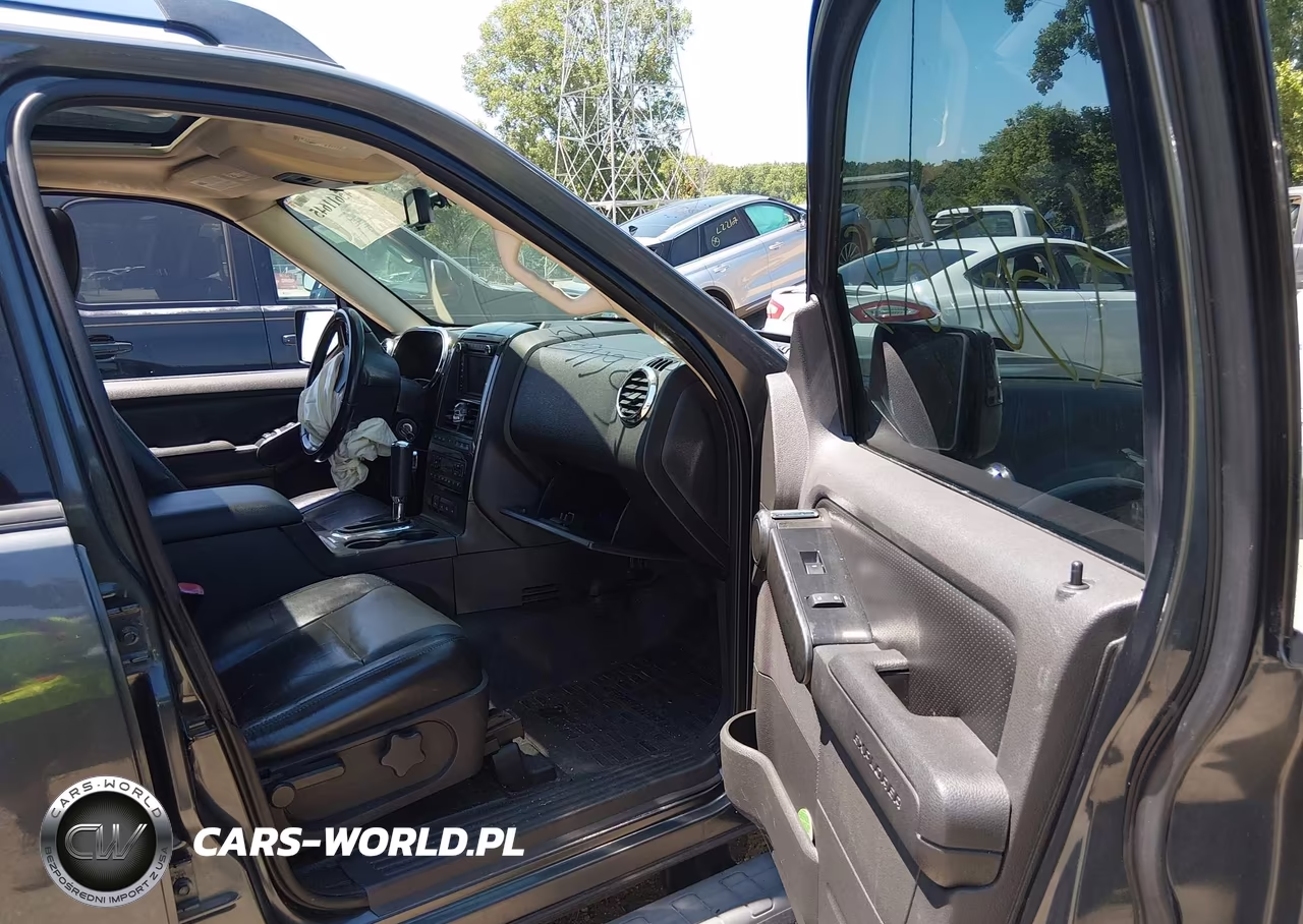 2010 Ford Explorer Sport Trac Limited VIN:1FMEU5D88AUF07922 - 5