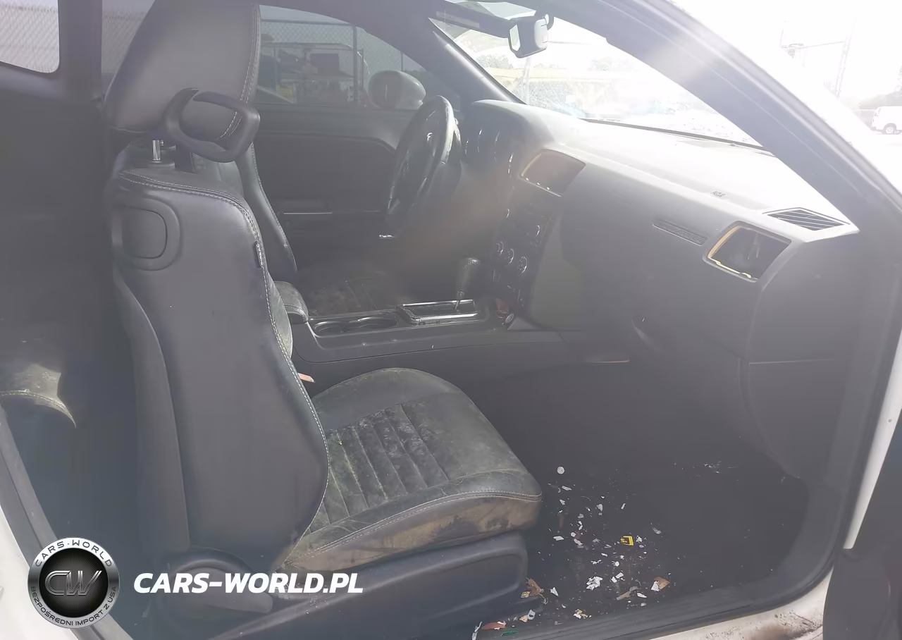 2012 Dodge Challenger Sxt VIN:2C3CDYAGXCH259045 - 5