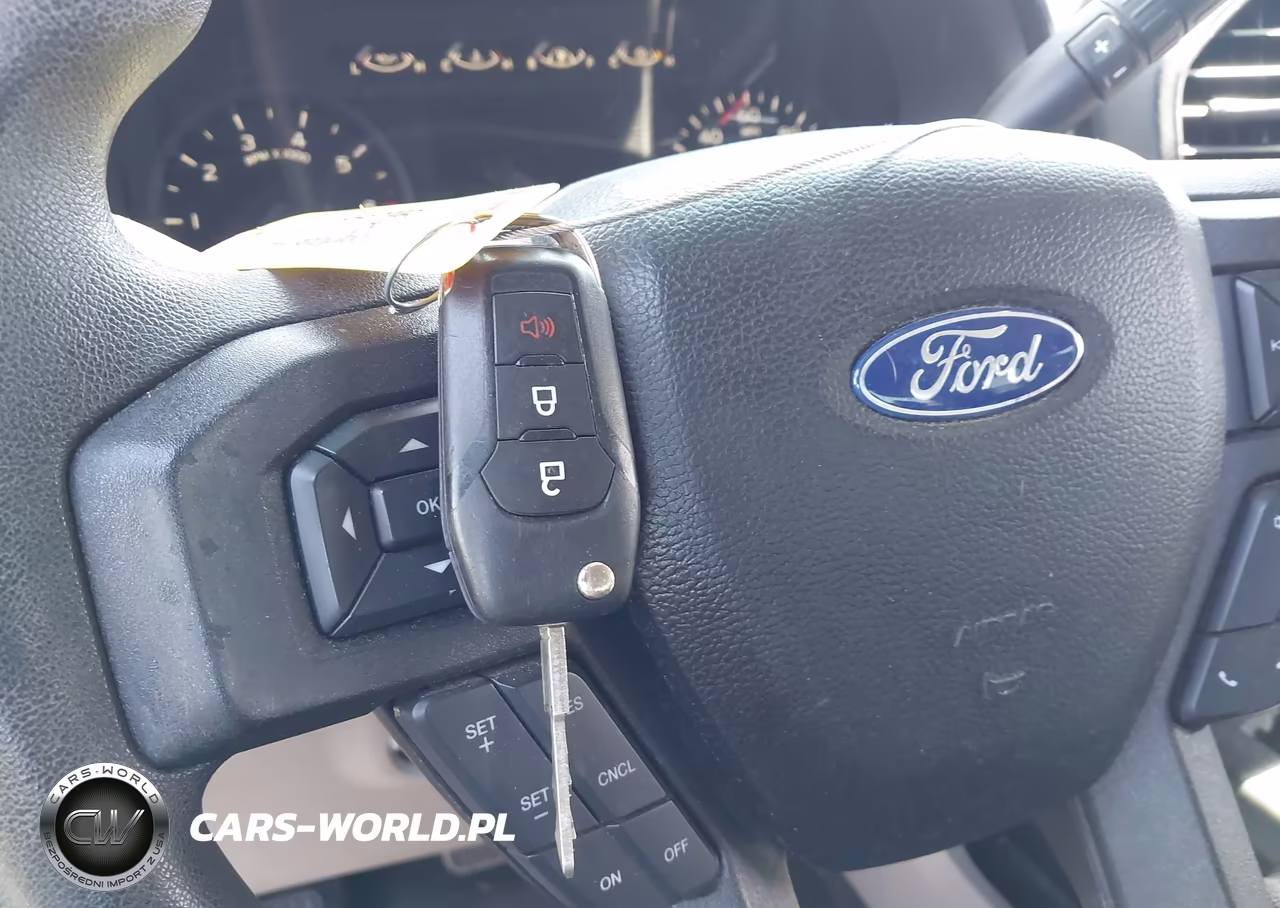 2018 Ford F-150 Xl VIN:1FTEW1EP3JKF72458 - 11