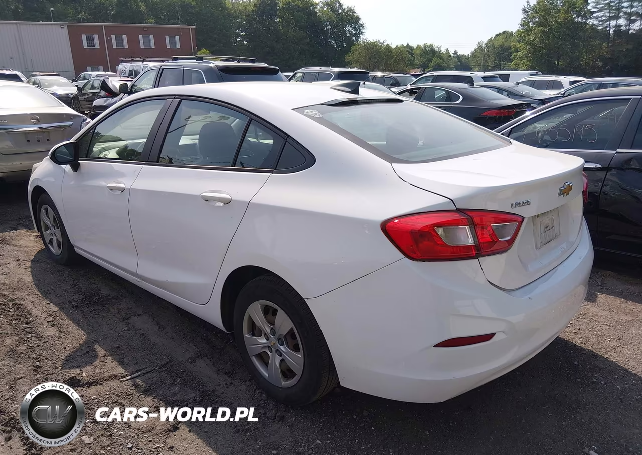 2018 Chevrolet Cruze Ls Auto VIN:1G1BC5SM0J7134182 - 3