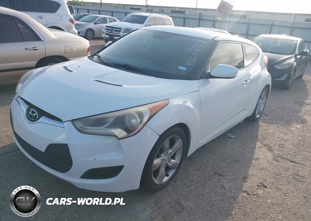 2015 Hyundai Veloster VIN:KMHTC6AD7FU242886 - 2