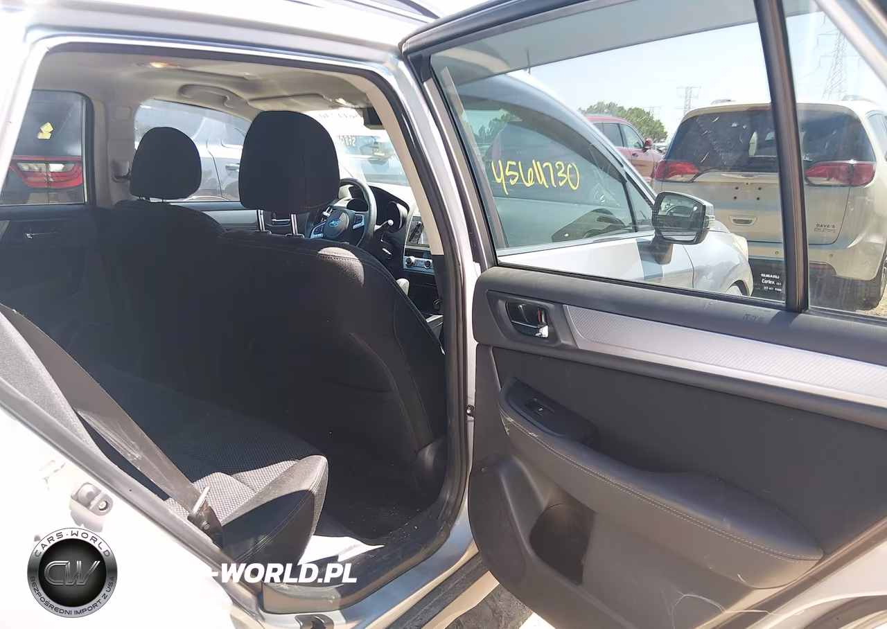 2016 Subaru Outback 2.5I Premium VIN:4S4BSBHC6G3333773 - 8