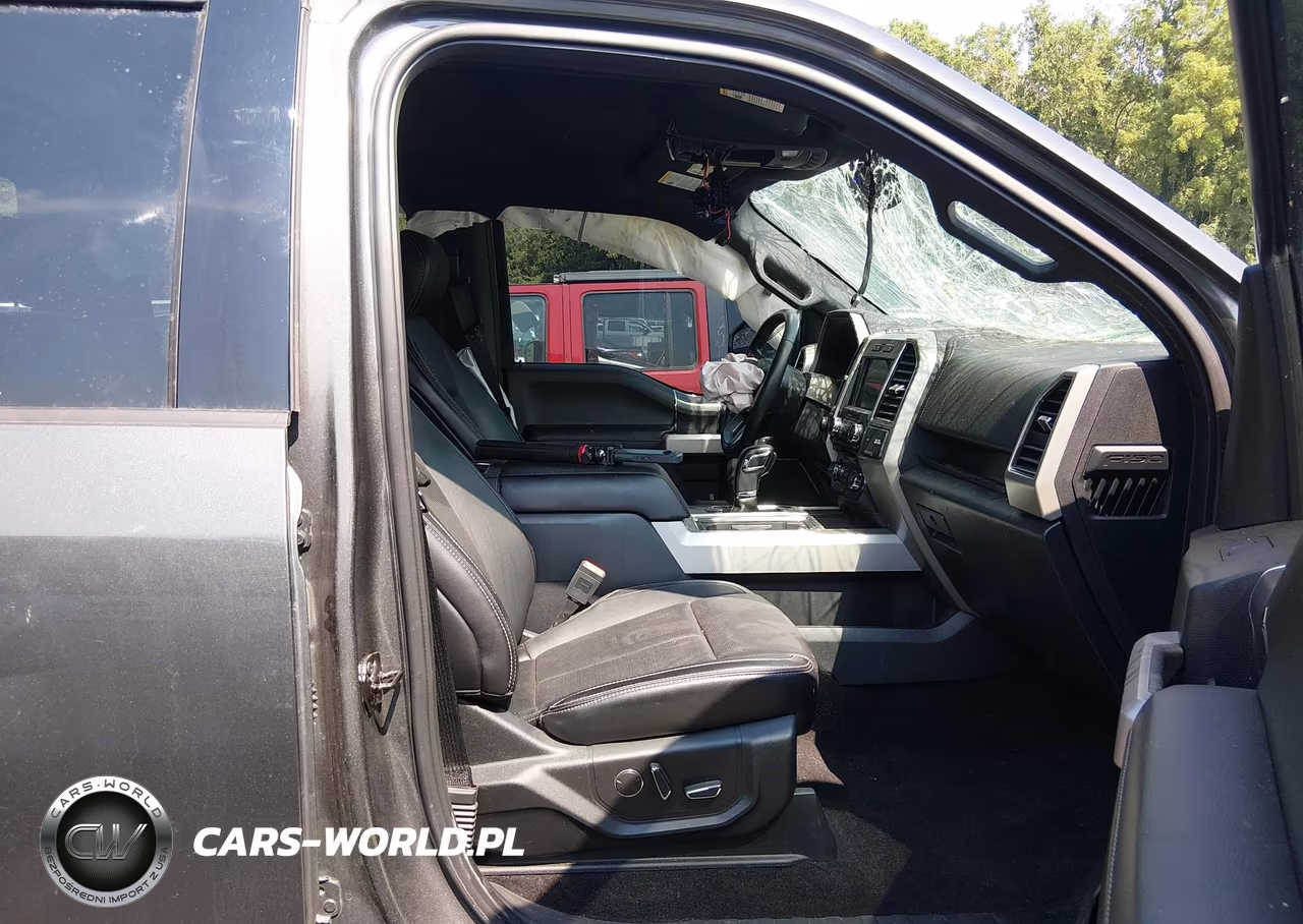 2018 Ford F-150 Lariat VIN:1FTEW1EP1JKF50359 - 5