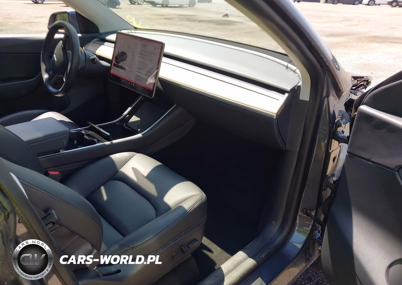 2020 Tesla Model Y Long Range Dual Motor All-Wheel Drive VIN:5YJYGDEE4LF010966 - 5