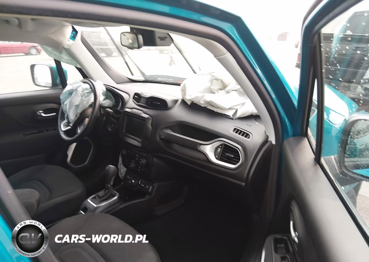 2021 Jeep Renegade Latitude 4X4 VIN:ZACNJDBB1MPM21019 - 5