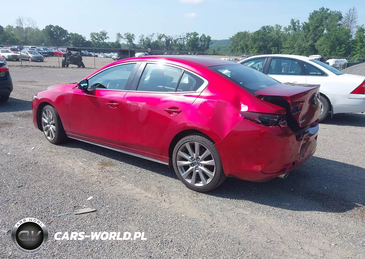 2019 Mazda Mazda3 Select Package VIN:JM1BPACL1K1111847 - 3