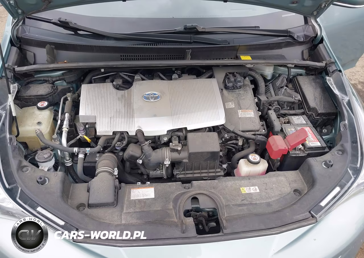 2018 Toyota Prius Four VIN:JTDKARFU9J3547885 - 10