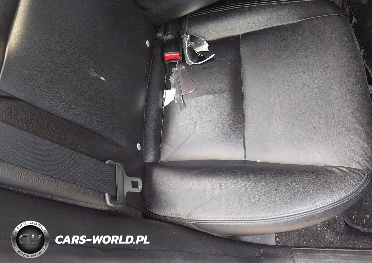 2013 Mazda Mazda3 I Grand Touring VIN:JM1BL1WP5D1740041 - 8