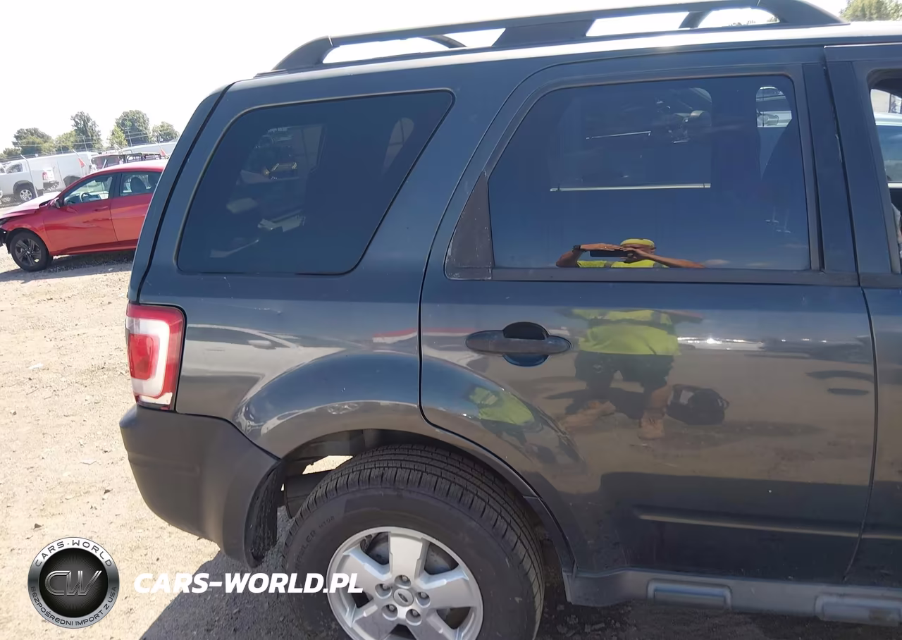 2008 Ford Escape Xlt VIN:1FMCU03Z78KD15000 - 21