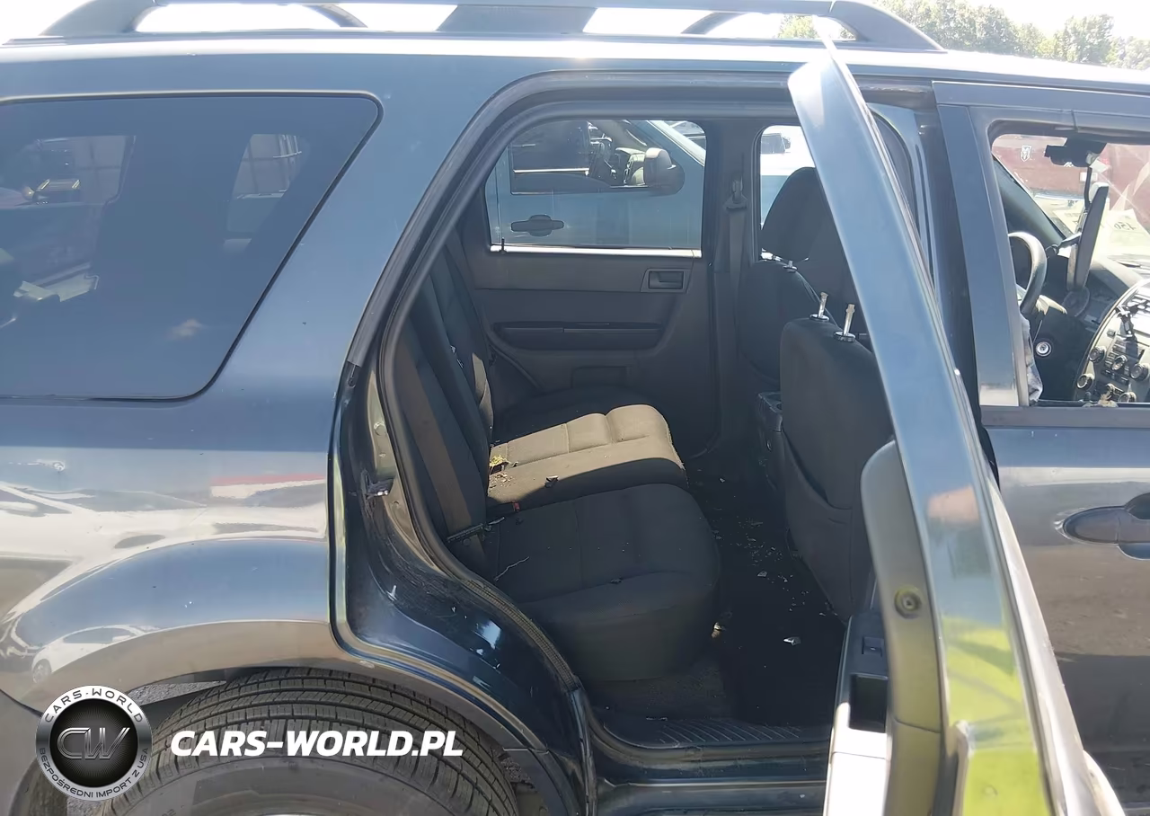 2008 Ford Escape Xlt VIN:1FMCU03Z78KD15000 - 8