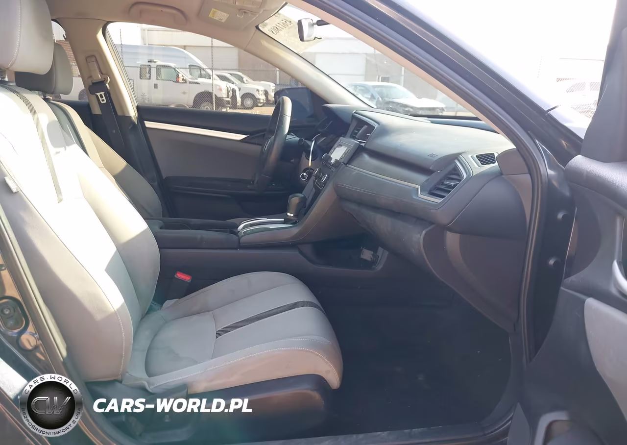 2018 Honda Civic Lx VIN:2HGFC2F57JH550083 - 5