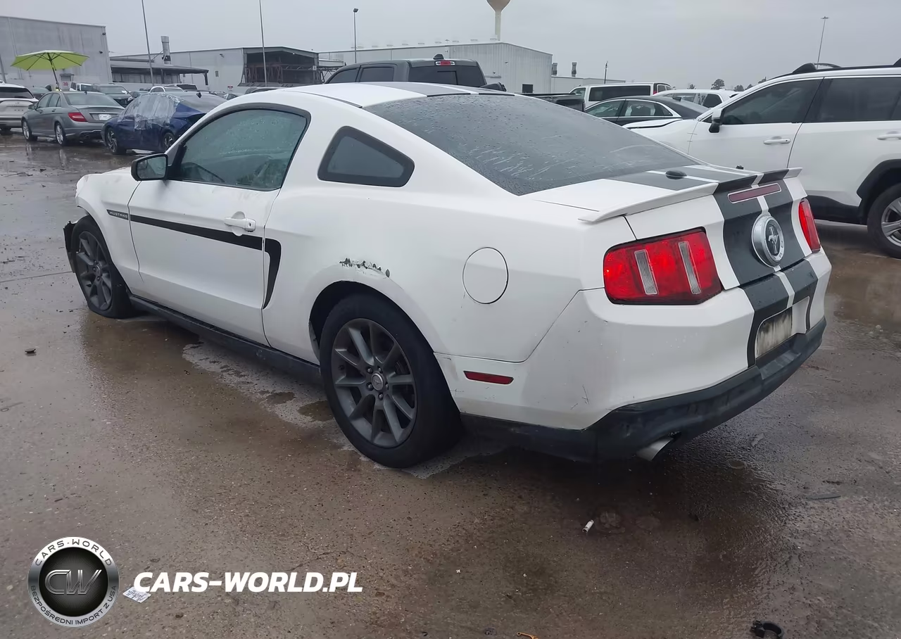 2011 Ford Mustang V6 Premium VIN:1ZVBP8AM1B5157060 - 3