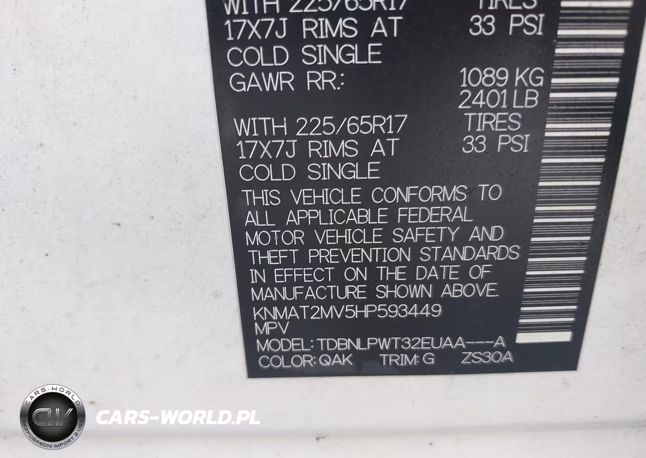 2017 Nissan Rogue S VIN:KNMAT2MV5HP593449 - 9