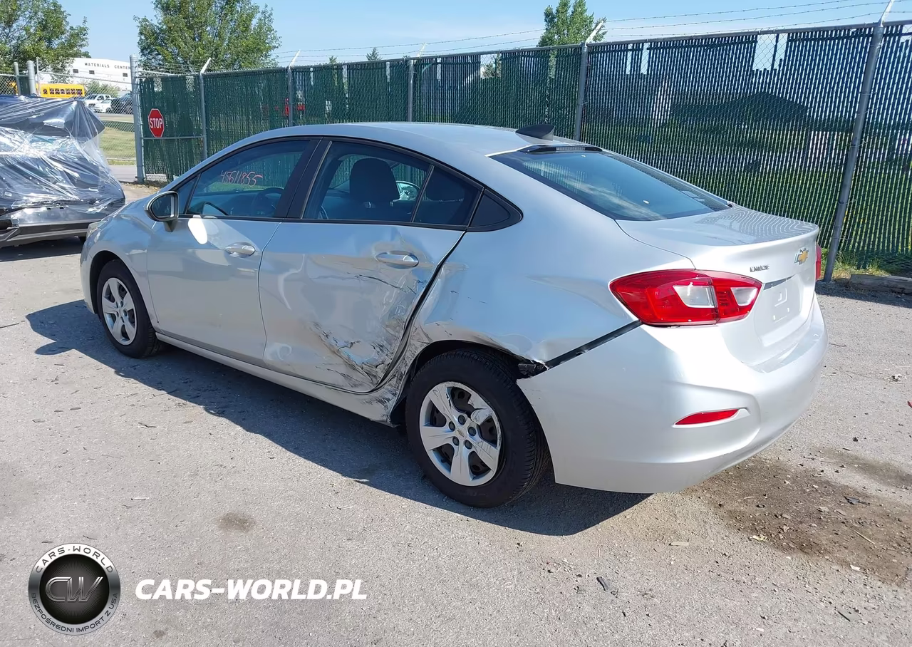 2018 Chevrolet Cruze Ls Auto VIN:1G1BC5SM3J7209859 - 3