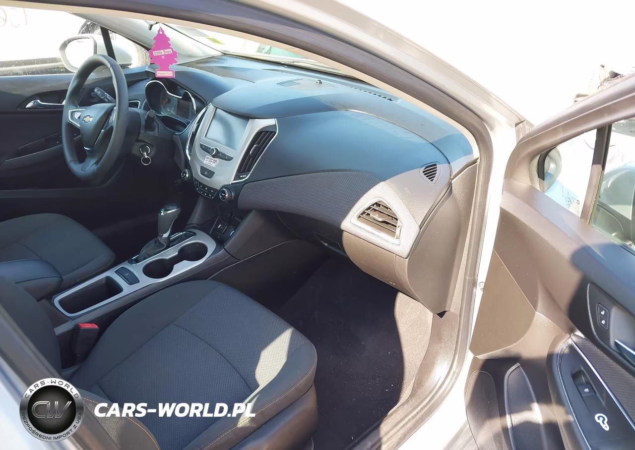 2018 Chevrolet Cruze Ls Auto VIN:1G1BC5SM3J7209859 - 5