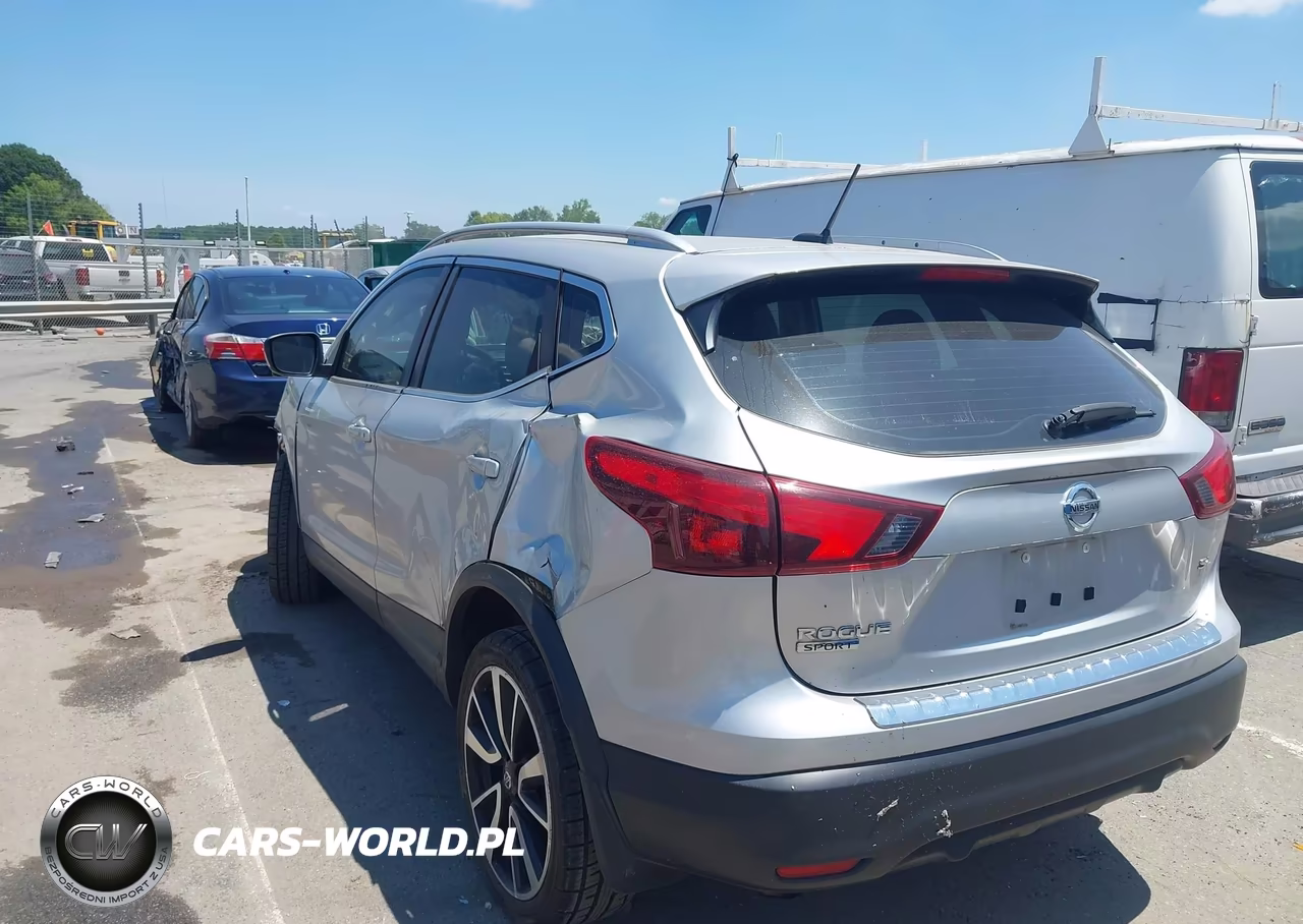 2018 Nissan Rogue Sport Sl VIN:JN1BJ1CP4JW190293 - 3