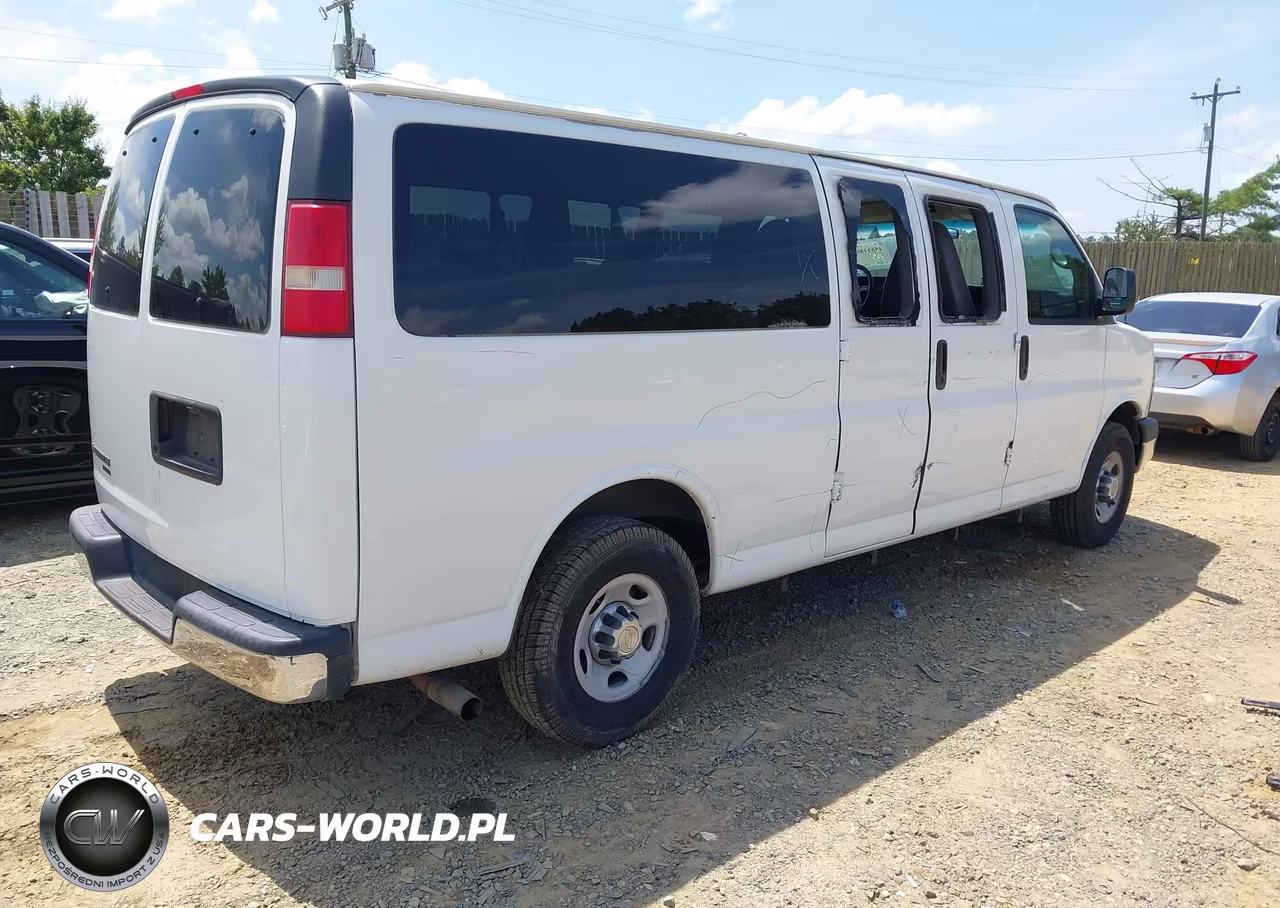 2013 Chevrolet Express 3500 Lt VIN:1GAZG1FA5D1178228 - 4