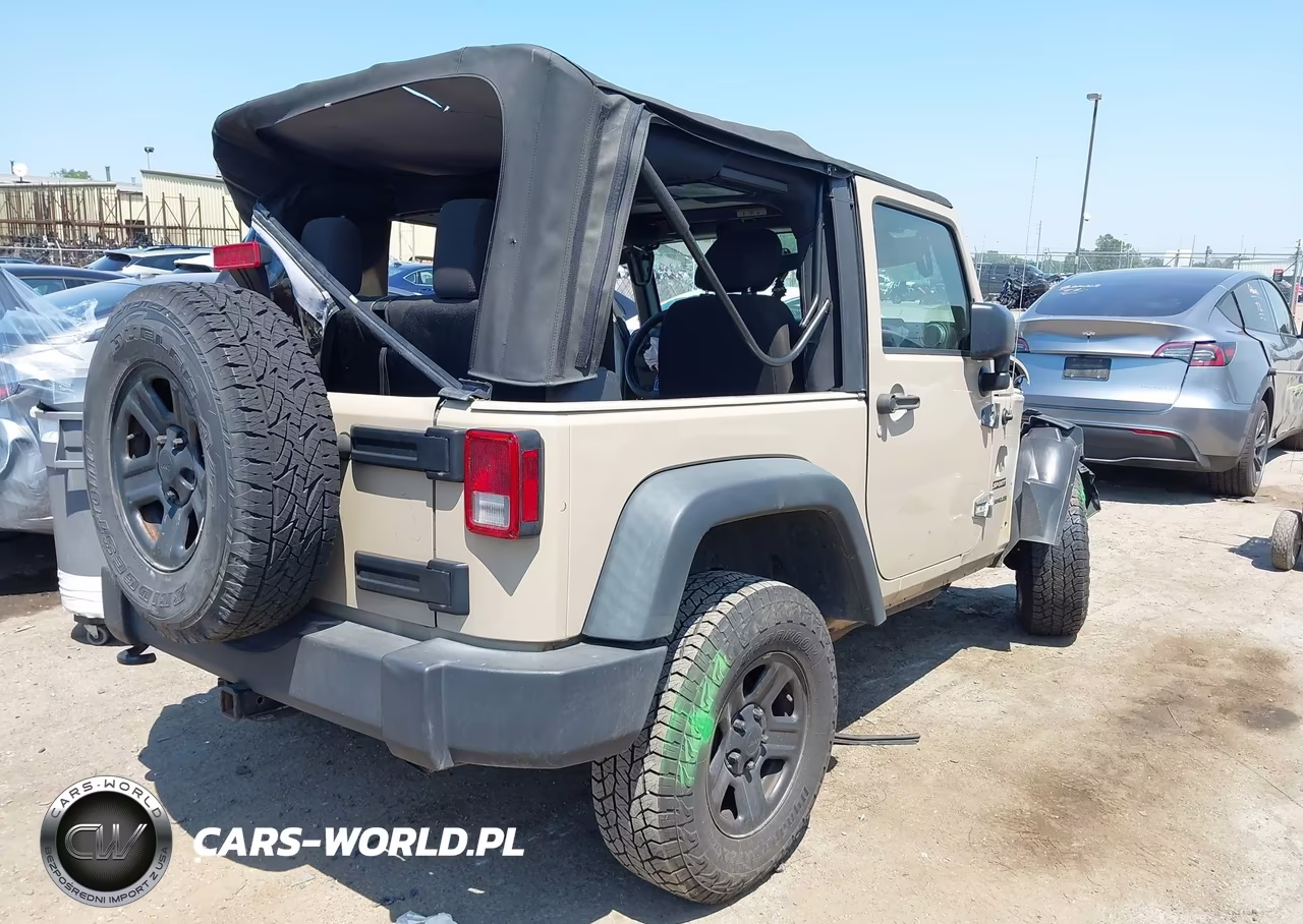 2016 Jeep Wrangler Sport VIN:1C4AJWAG5GL313716 - 4