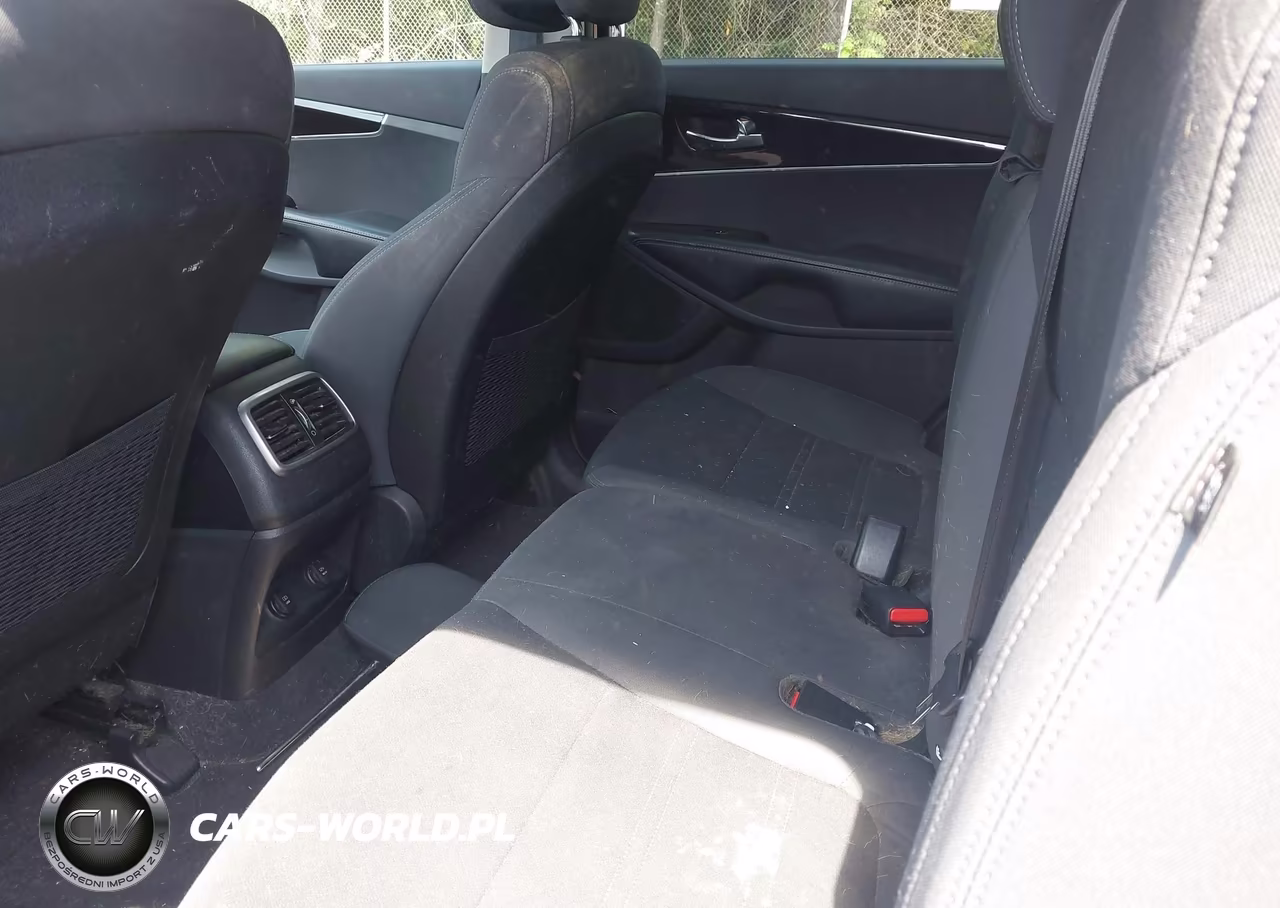 2016 Kia Sorento 3.3L Lx VIN:5XYPGDA59GG179140 - 8