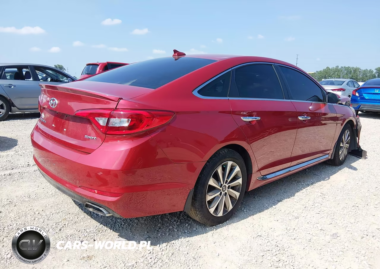 2017 Hyundai Sonata Sport VIN:5NPE34AF9HH547905 - 4