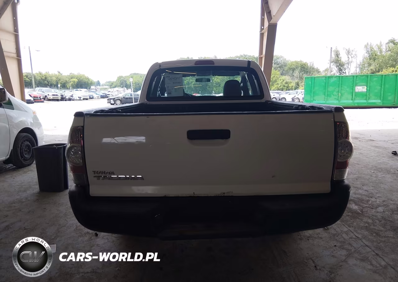 2015 Toyota Tacoma VIN:5TFTX4CN5FX054725 - 16