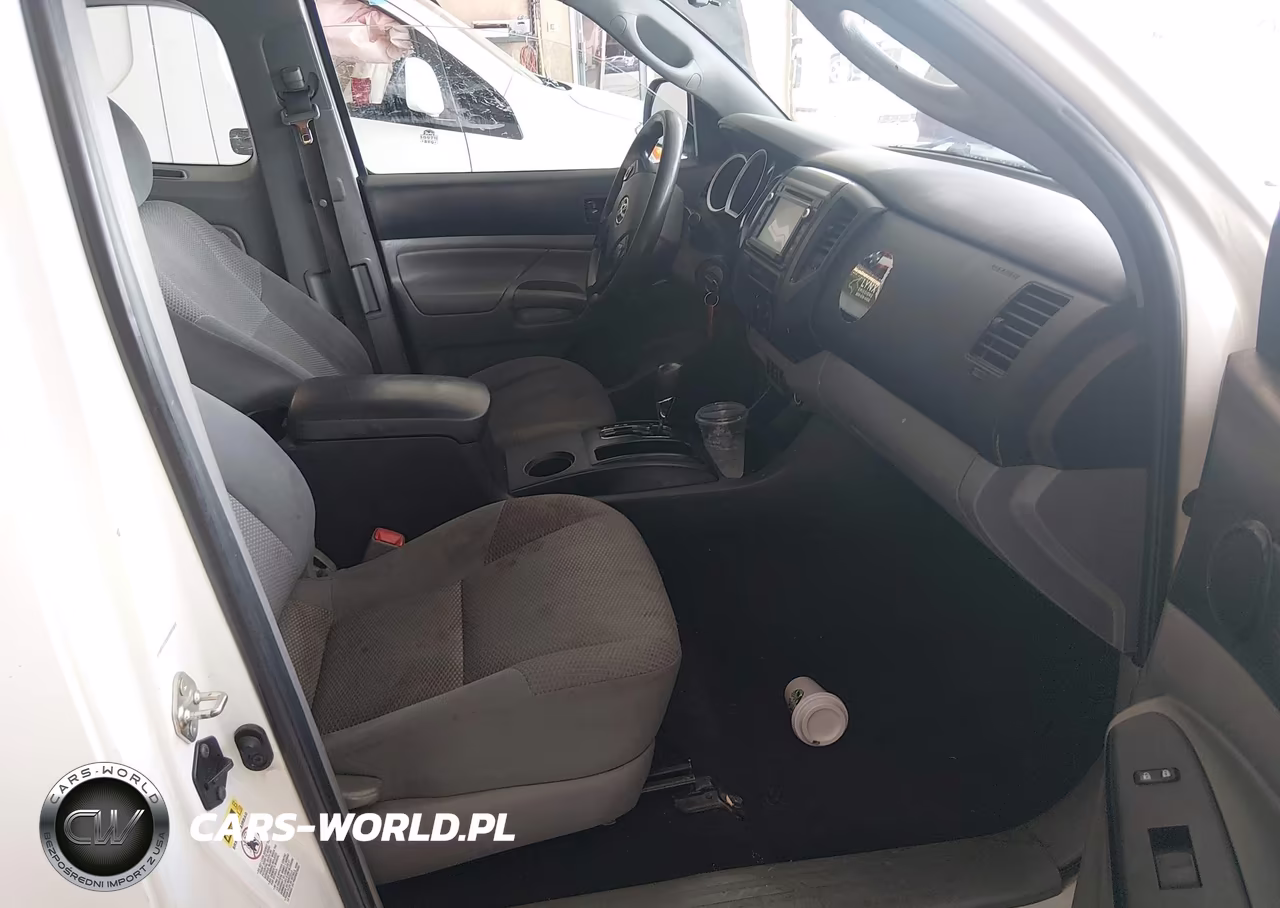 2015 Toyota Tacoma VIN:5TFTX4CN5FX054725 - 5
