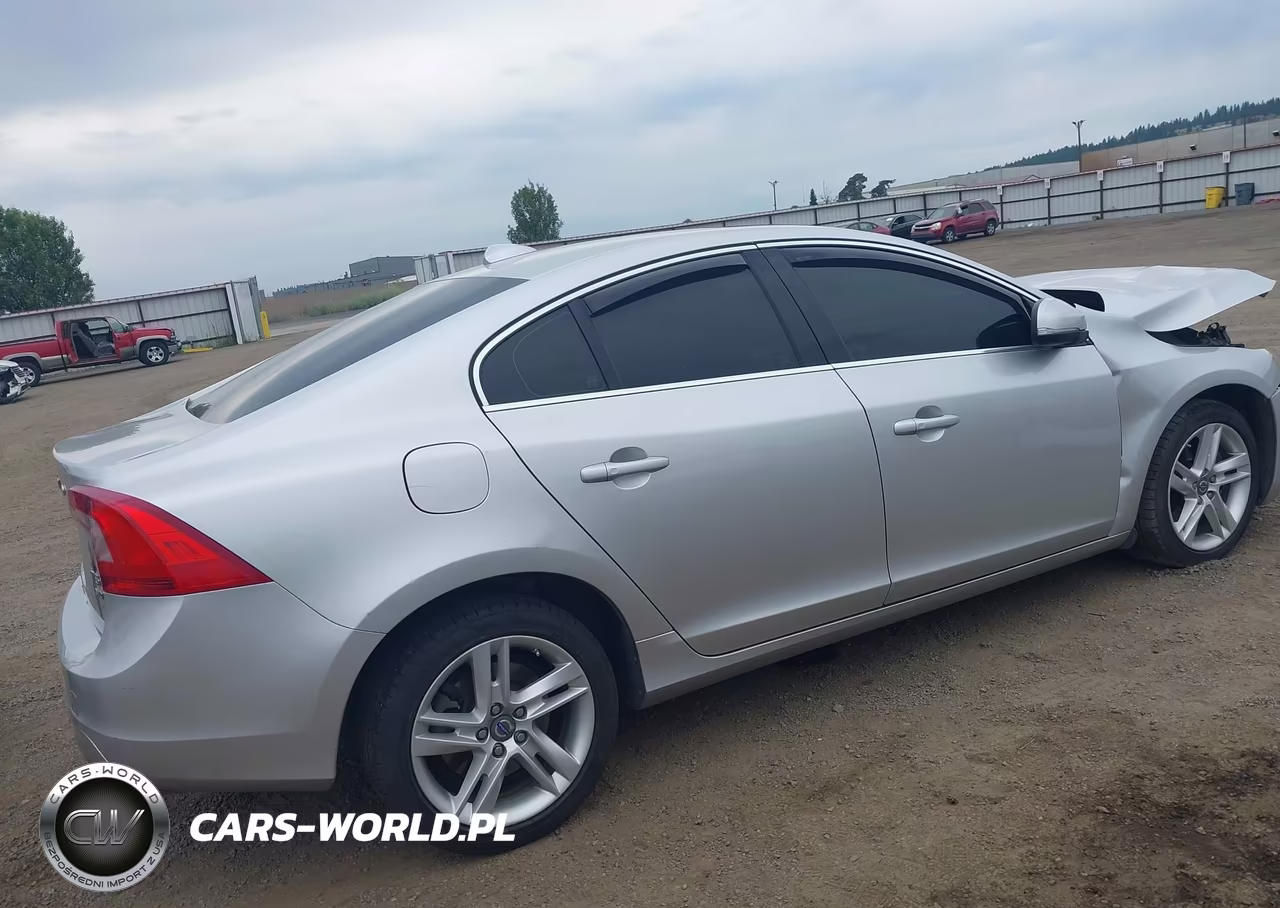 2015 Volvo S60 T5 Premier VIN:YV1612TB1F1307237 - 4