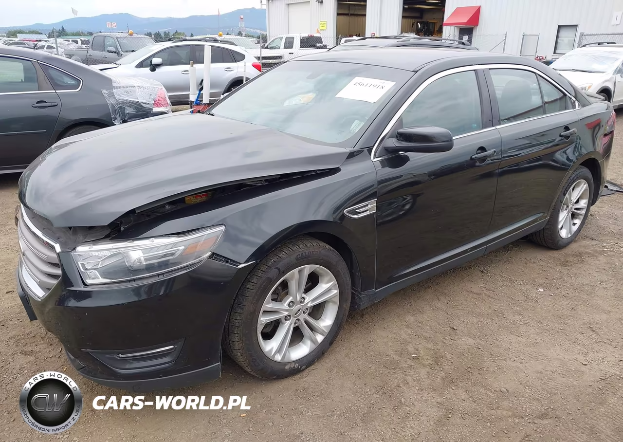 2015 Ford Taurus Sel VIN:1FAHP2H82FG113748 - 2