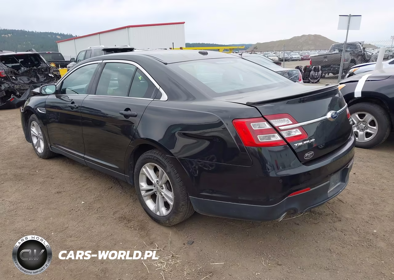 2015 Ford Taurus Sel VIN:1FAHP2H82FG113748 - 3