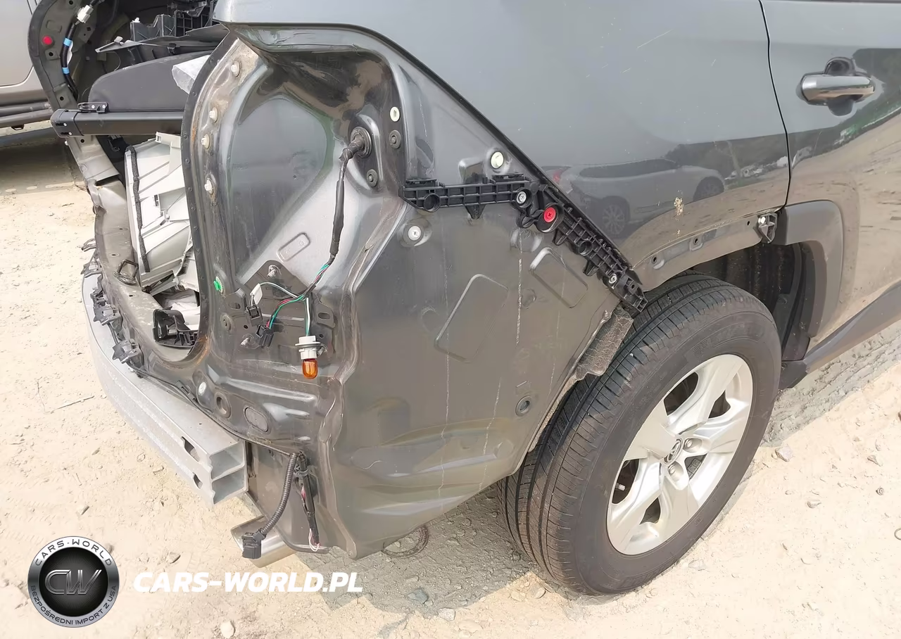 2020 Toyota Rav4 Xle VIN:2T3P1RFV2LC091941 - 19