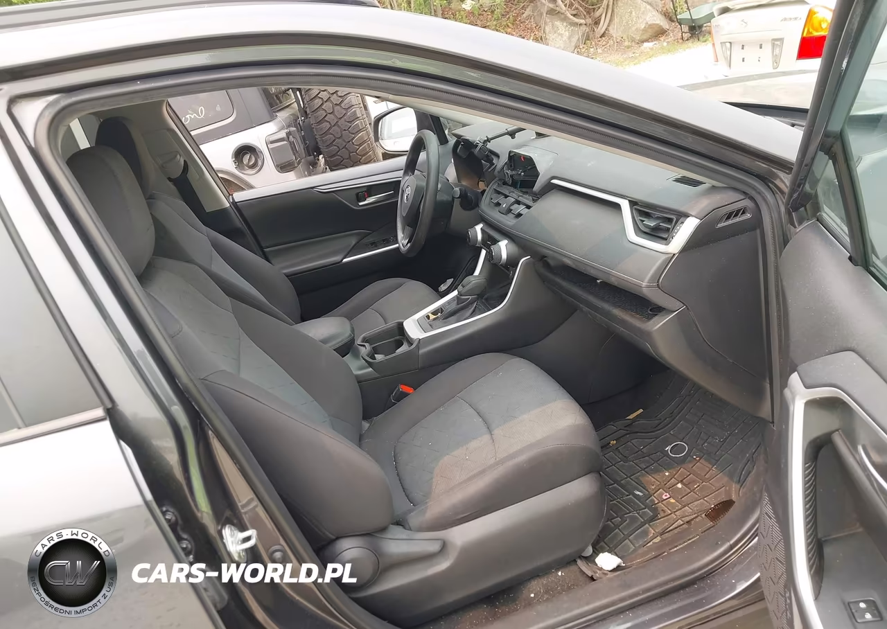2020 Toyota Rav4 Xle VIN:2T3P1RFV2LC091941 - 5