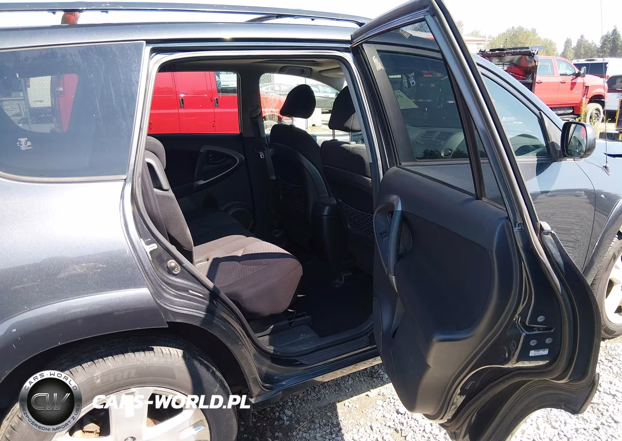 2006 Toyota Rav4 Sport V6 VIN:JTMBK32VX66009775 - 8